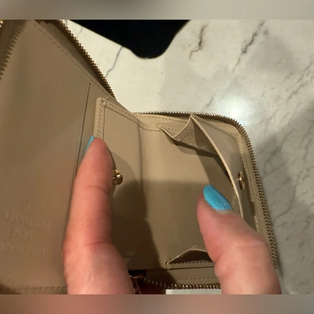 Louis Vuitton Yellow Vernis Small Zippy Wallet